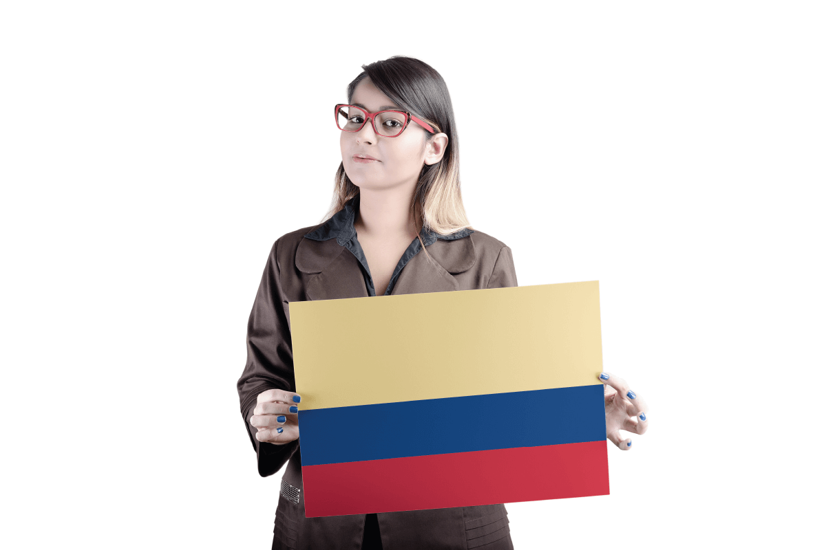 Joven con la bandera de Colombia.