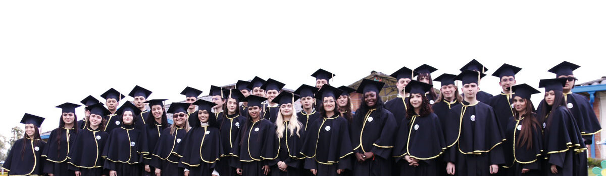 grupo de graduados de Santa Rosa de Osos